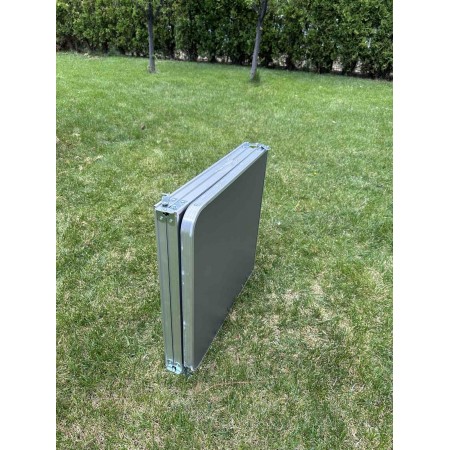 Комплект сгъваема маса с 6 стола Комплект сгъваема маса с 6 стола