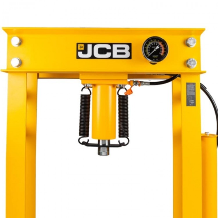 Пневмо-хидравлична преса с манометър 40 тона JCB TY40001 Пневмо-хидравлична преса с манометър 40 тона JCB TY40001