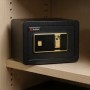 Сейф с биометричен и цифров контрол 0.066m³