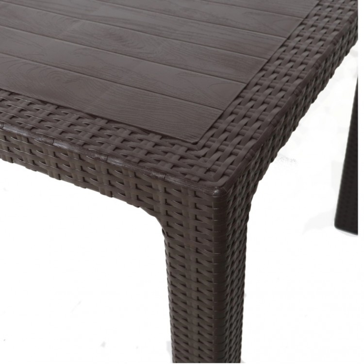 Градинска маса 70 х 120 см